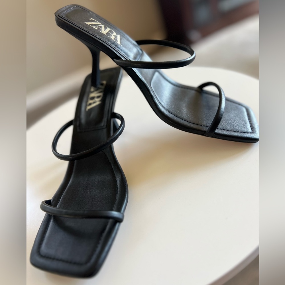 Zara Black Heel